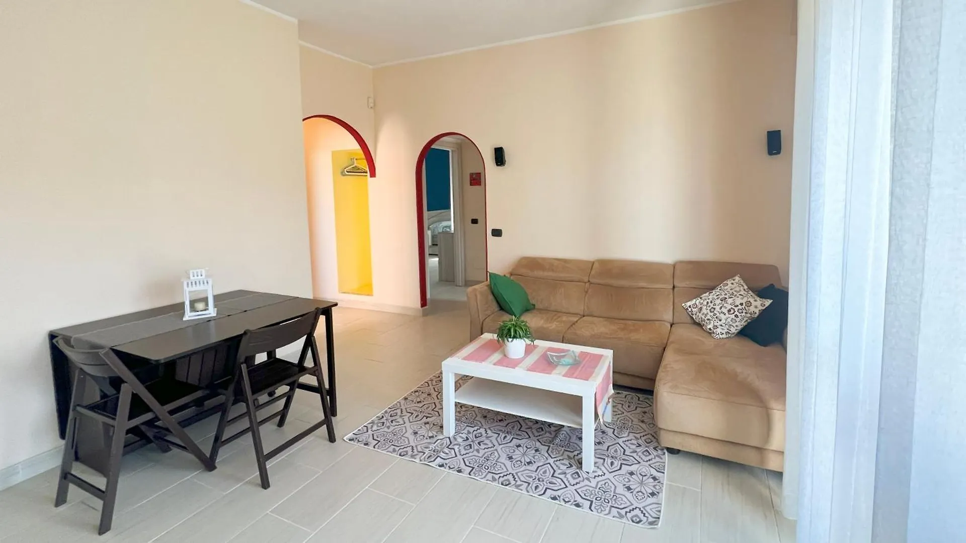 Grimhouse, Nuovo Trilocale In Lucio Sestio Apartment